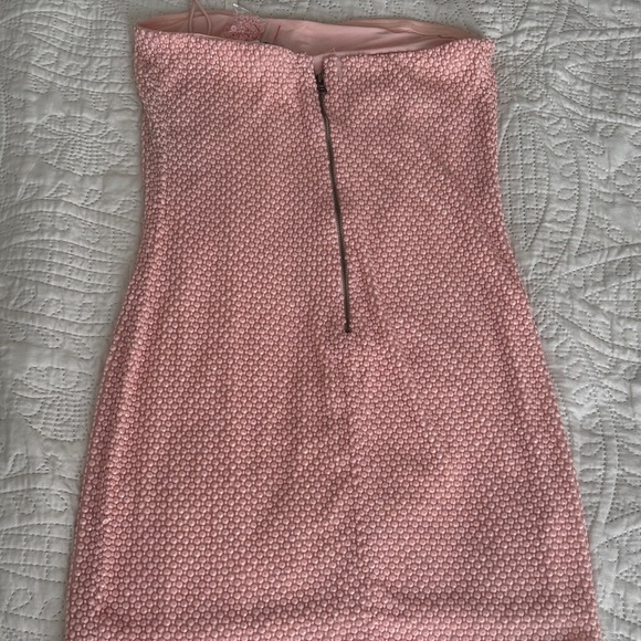 NWT ALICE + OLIVIA Leila strapless embellished soft pink mini dress size 6 - Picture 8 of 12